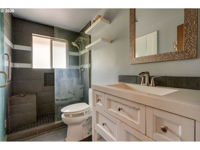 4309 Se VIEW ACRES Rd, Milwaukie, OR 97267