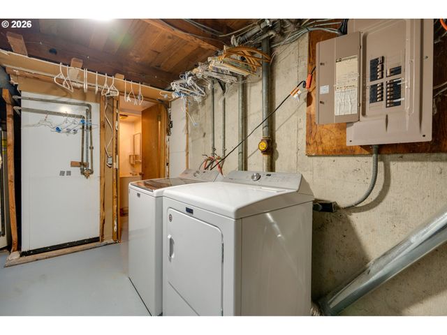 4309 Se VIEW ACRES Rd, Milwaukie, OR 97267