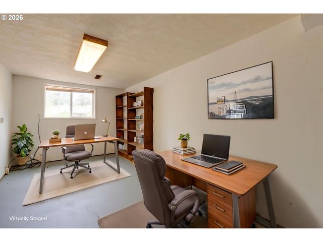 4309 Se VIEW ACRES Rd, Milwaukie, OR 97267