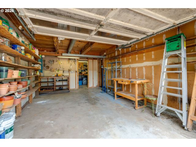 4309 Se VIEW ACRES Rd, Milwaukie, OR 97267