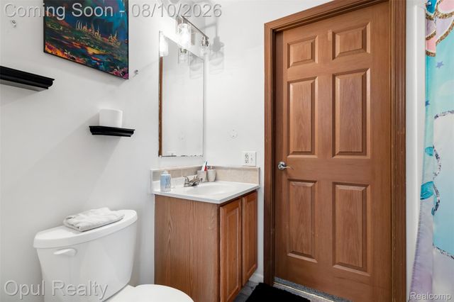 12792 Wells Road, London Township, MI 48160