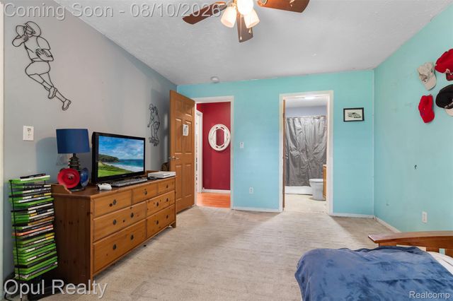 12792 Wells Road, London Township, MI 48160