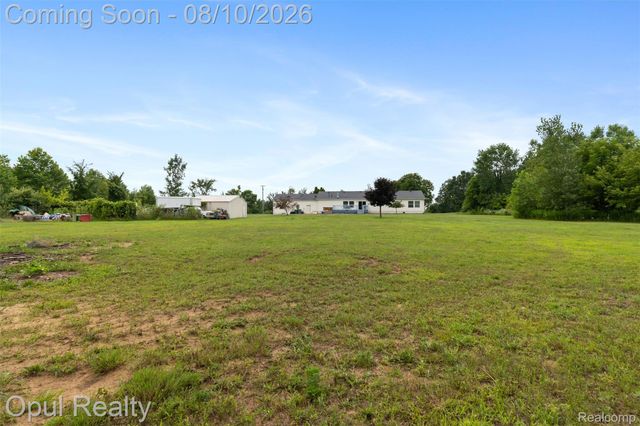 12792 Wells Road, London Township, MI 48160