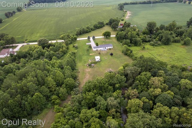 12792 Wells Road, London Township, MI 48160