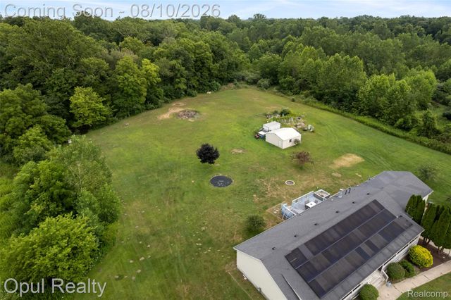 12792 Wells Road, London Township, MI 48160