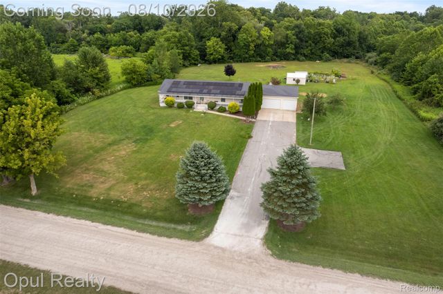 12792 Wells Road, London Township, MI 48160