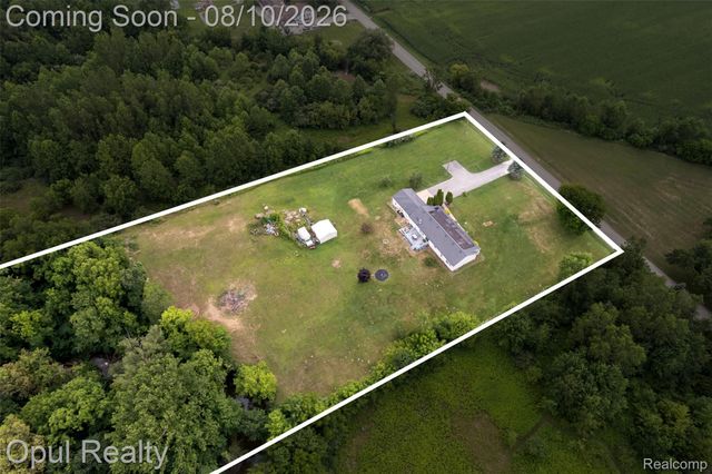 12792 Wells Road, London Township, MI 48160
