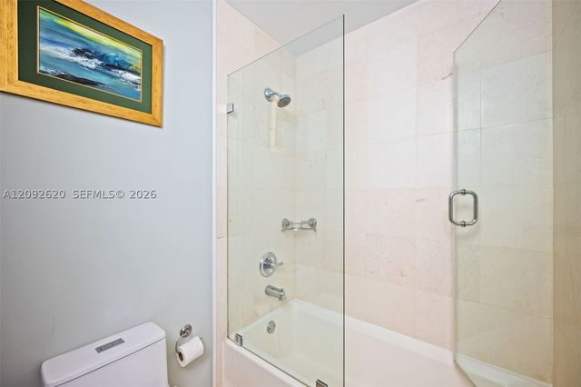 60 SW 13th St 4002, Miami, FL 33130
