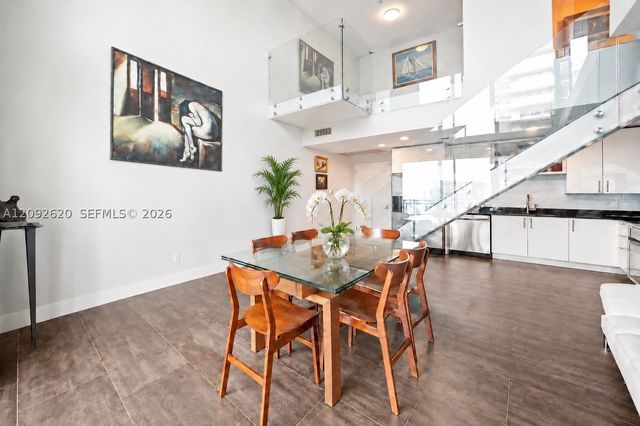 60 SW 13th St 4002, Miami, FL 33130