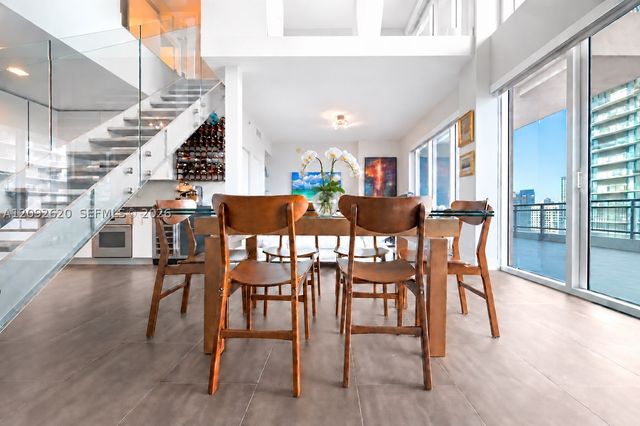 60 SW 13th St 4002, Miami, FL 33130