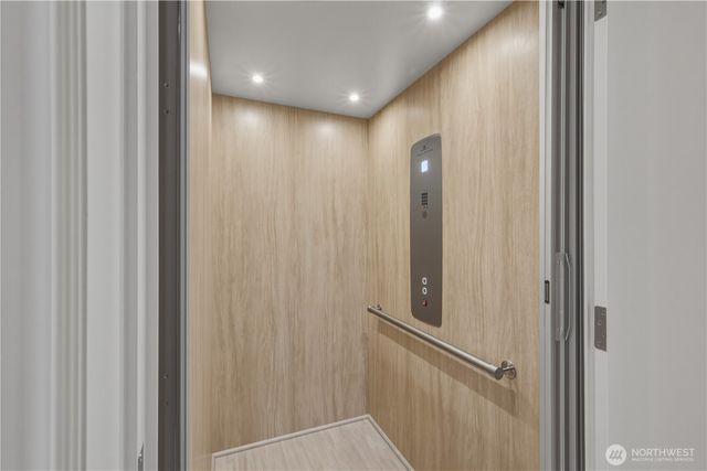 4220 Stonecrest Ct, Bellingham, WA 98226