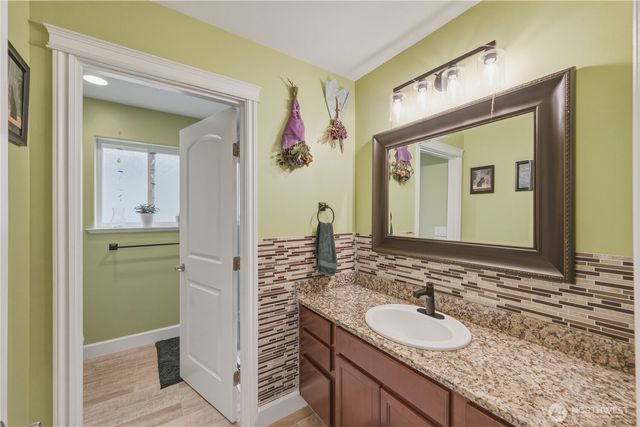 4220 Stonecrest Ct, Bellingham, WA 98226