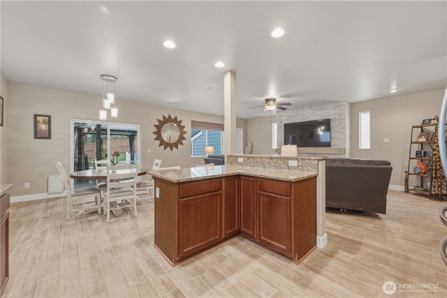 4220 Stonecrest Ct, Bellingham, WA 98226