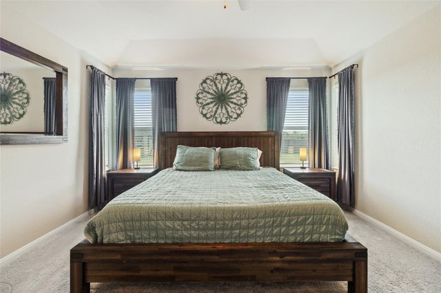 9913 Hermann Trace, Texas City, TX 77591