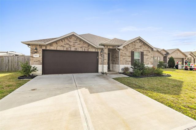 9913 Hermann Trace, Texas City, TX 77591