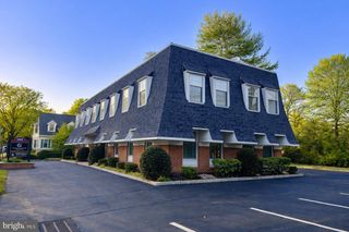 1273 LANCASTER AVE, Berwyn, PA 19312