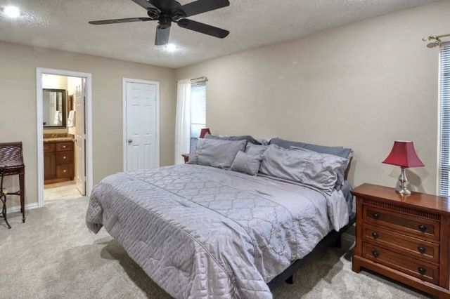 2813 Meandering Way, Bedford, TX 76021