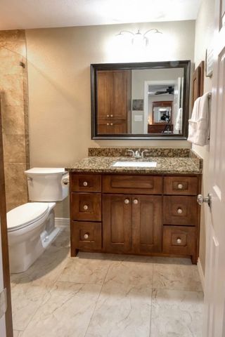 2813 Meandering Way, Bedford, TX 76021