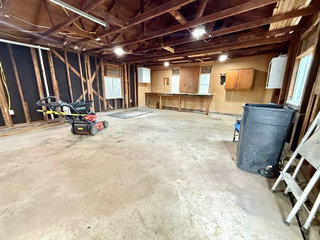 413 E 14th, Augusta, KS 67010