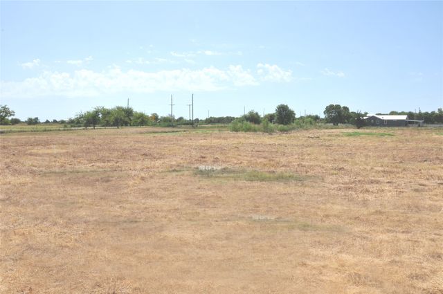 9730 S Hwy 78, Leonard, TX 75452