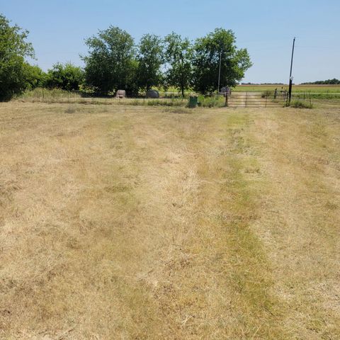 9730 S Hwy 78, Leonard, TX 75452