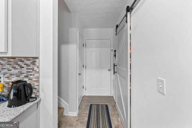 5589 Ashmoore Court, Flowery Branch, GA 30542