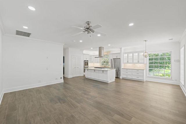 2396 Shore Drive, Palm Beach Gardens, FL 33410
