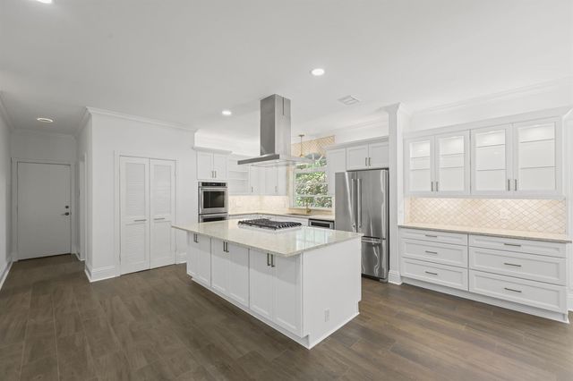 2396 Shore Drive, Palm Beach Gardens, FL 33410