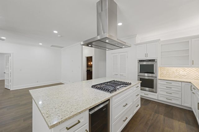 2396 Shore Drive, Palm Beach Gardens, FL 33410
