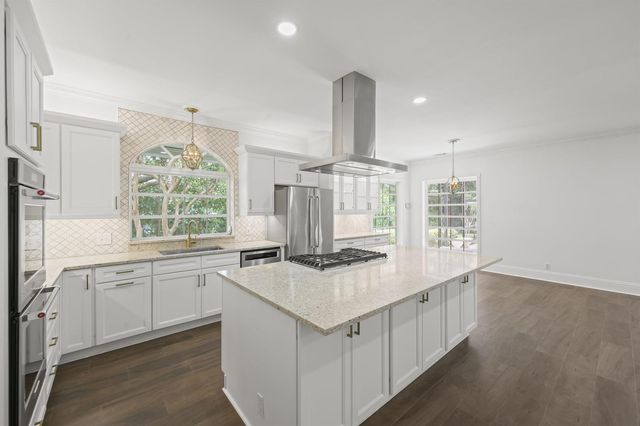 2396 Shore Drive, Palm Beach Gardens, FL 33410