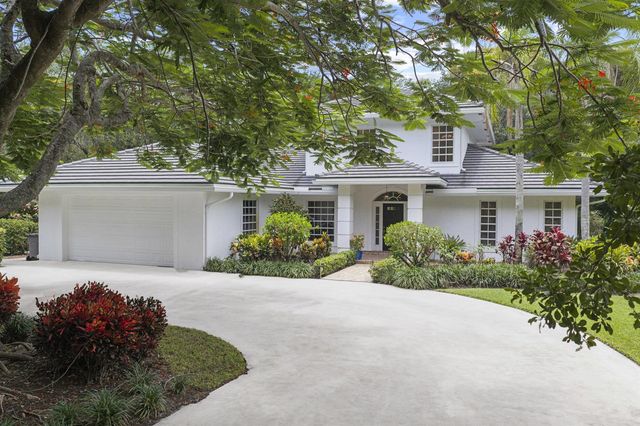 2396 Shore Drive, Palm Beach Gardens, FL 33410