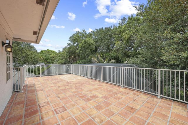 2396 Shore Drive, Palm Beach Gardens, FL 33410