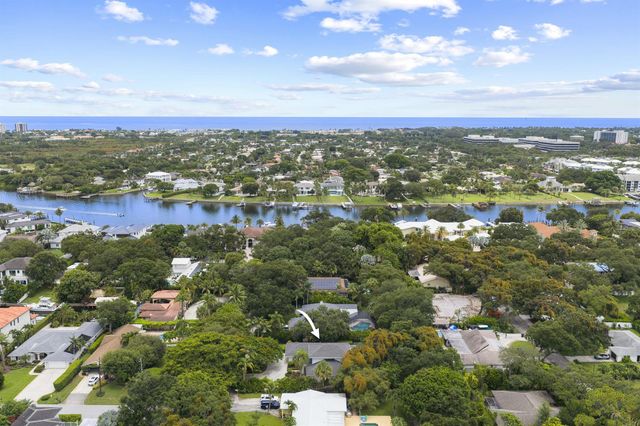 2396 Shore Drive, Palm Beach Gardens, FL 33410