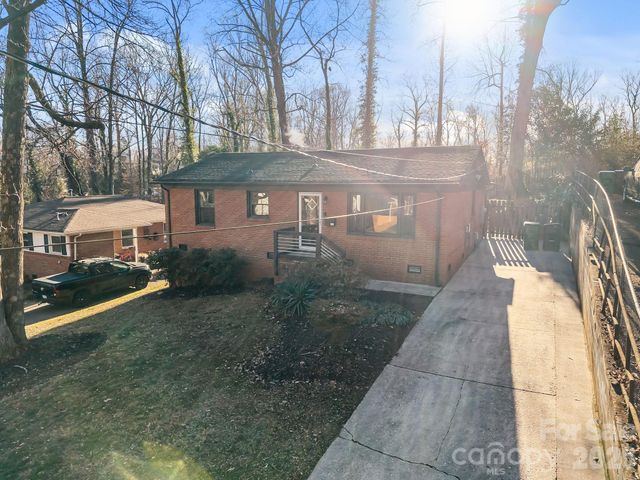 800 Crater Street, Charlotte, NC 28205