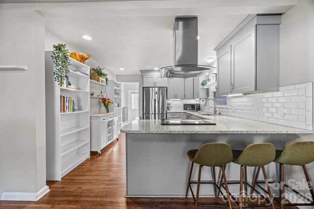 800 Crater Street, Charlotte, NC 28205