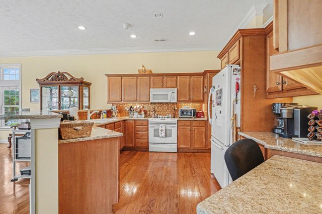 870 Castlebridge Dr., Murrells Inlet, SC 29576