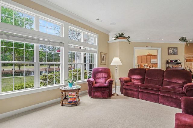 870 Castlebridge Dr., Murrells Inlet, SC 29576