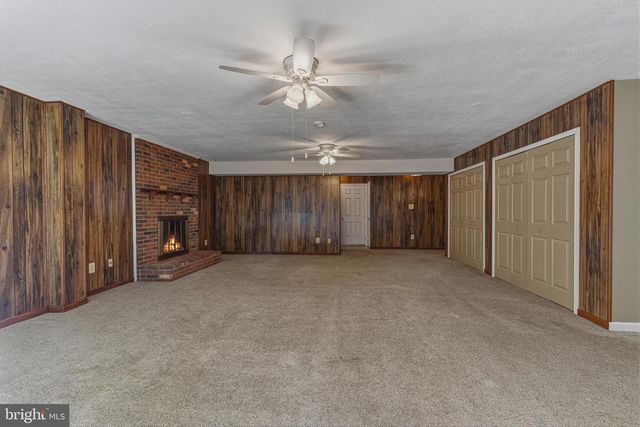 7207 NEAPTIDE LN, Burke, VA 22015