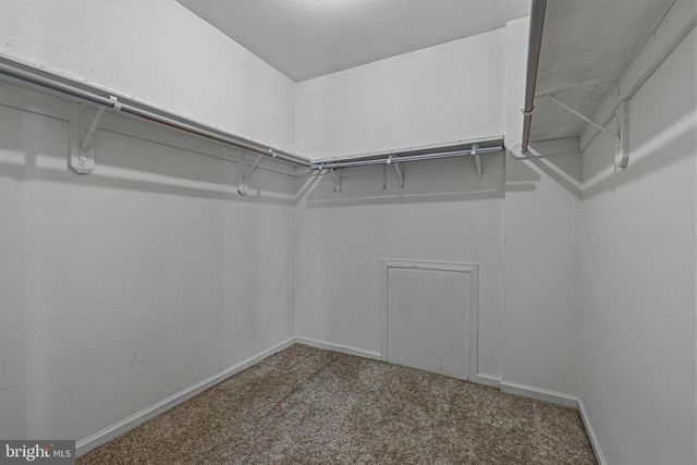 7207 NEAPTIDE LN, Burke, VA 22015