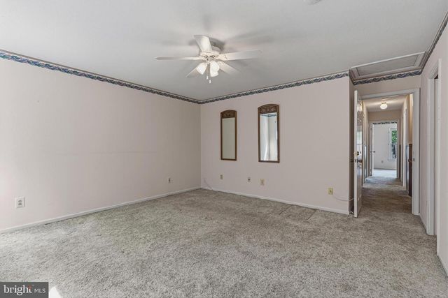 7207 NEAPTIDE LN, Burke, VA 22015