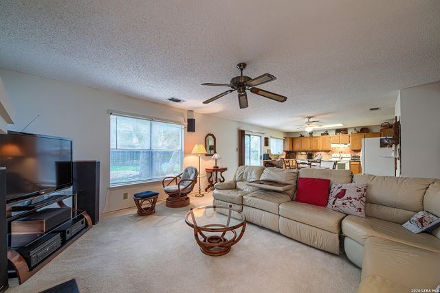 16506 OLD STABLE RD, San Antonio, TX 78247