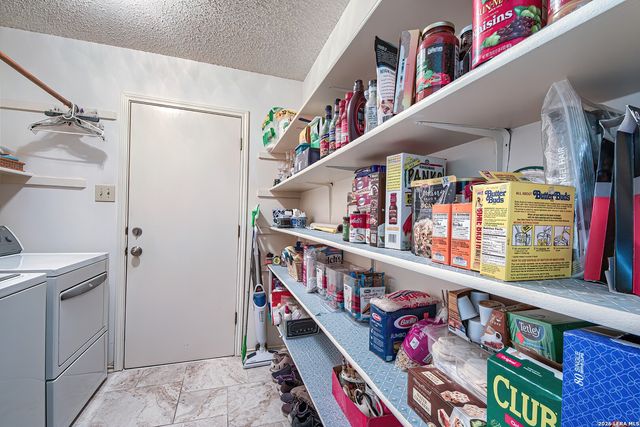 16506 OLD STABLE RD, San Antonio, TX 78247