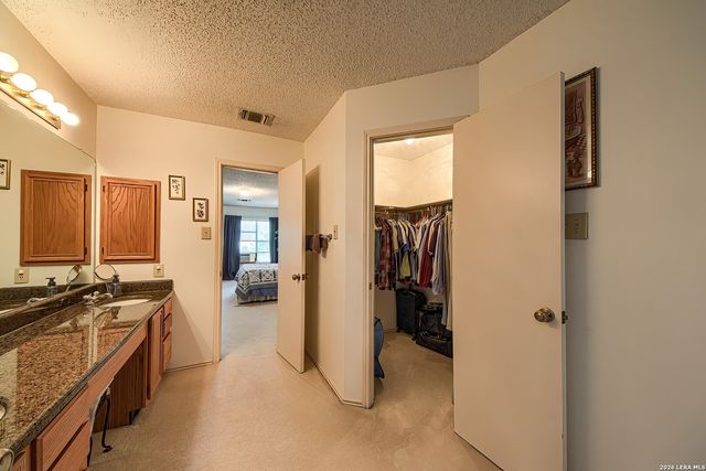 16506 OLD STABLE RD, San Antonio, TX 78247