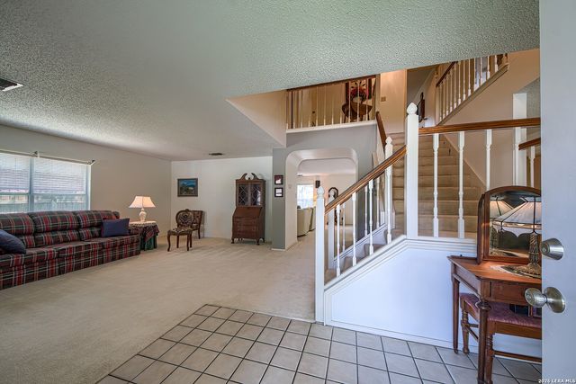 16506 OLD STABLE RD, San Antonio, TX 78247
