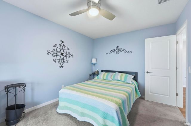 3818 Sun Stone Way, New Haven, IN 46774