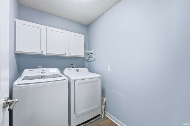 3818 Sun Stone Way, New Haven, IN 46774