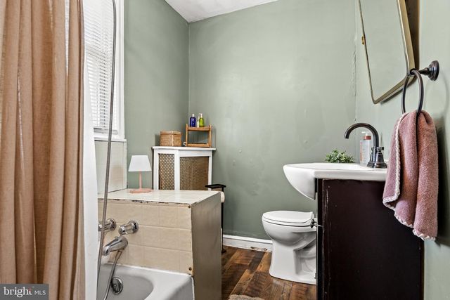 233 TREE ST, Philadelphia, PA 19148