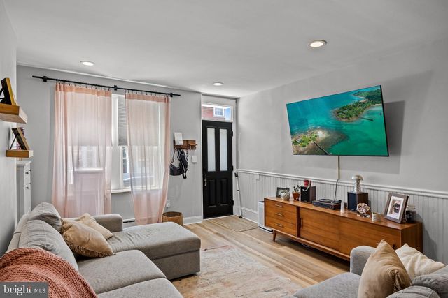 233 TREE ST, Philadelphia, PA 19148