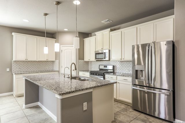 7906 Mahala, San Antonio, TX 78254