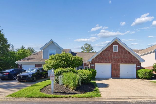 1123 Wittshire Lane, Cincinnati, OH 45255
